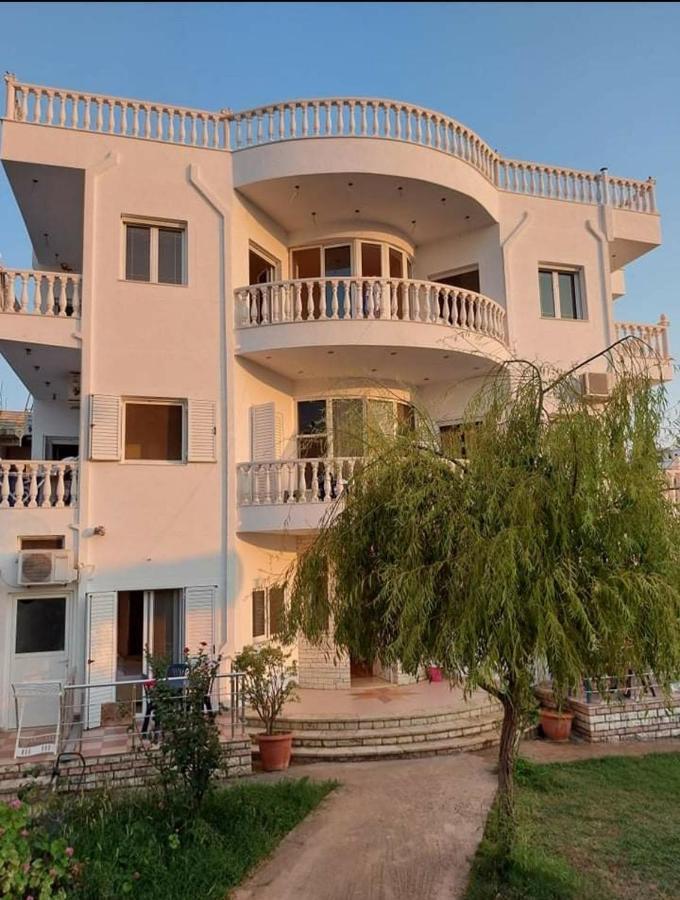 Hotel Vila Noti Vela *